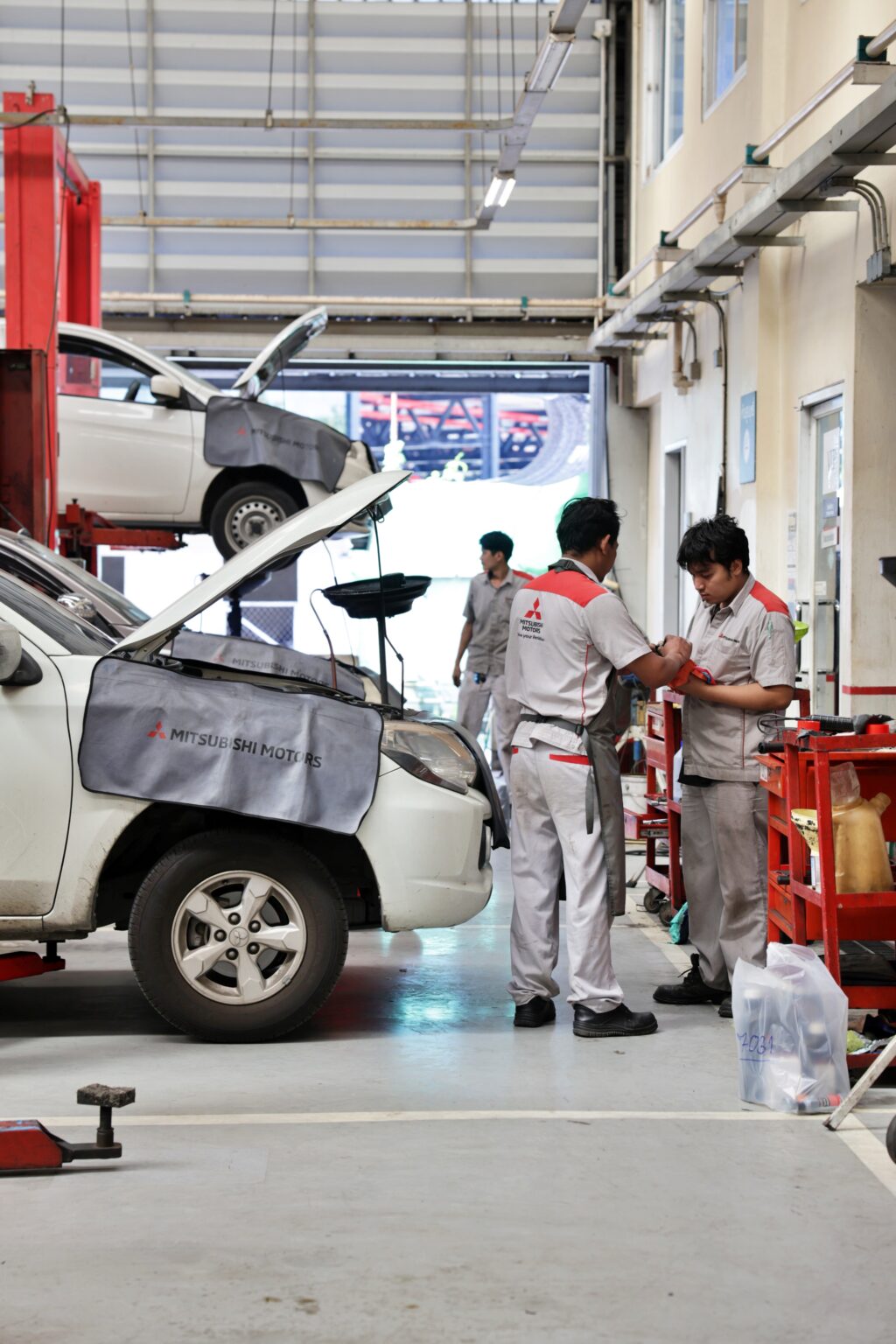 ศูนย์มิตซูบิชิครบวงจร